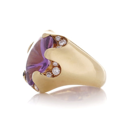 Amethyst and diamond gold ring.