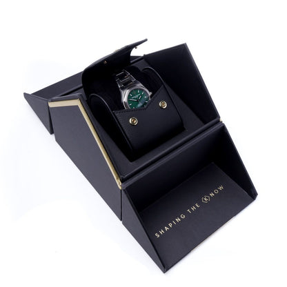 Girard-Perregaux Stainless Steel Men's Wristwatch Ref. 81010