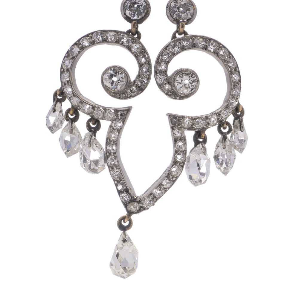 Antique gold bar brooch and pendant set with ruby and diamonds. Circa 1900's.