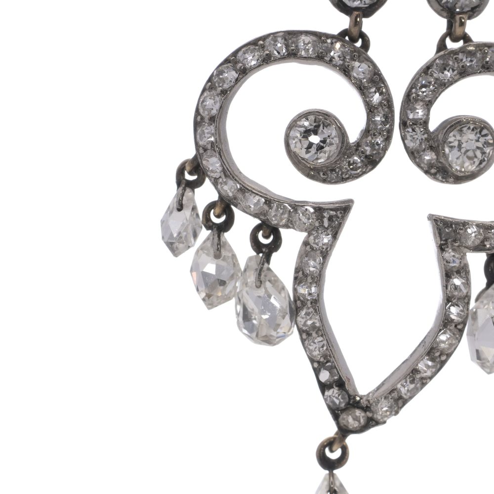 Antique gold bar brooch and pendant set with ruby and diamonds. Circa 1900's.