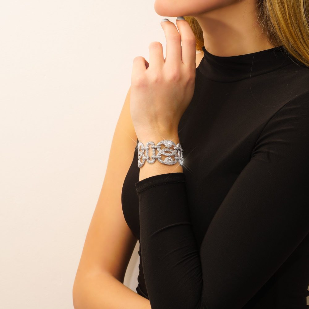 Art Deco platinum and diamond link bracelet.