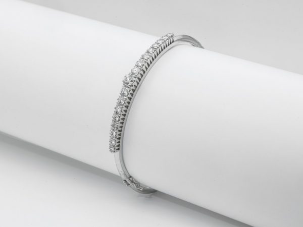 Diamond 1.50ct White Gold Bangle Bracelet