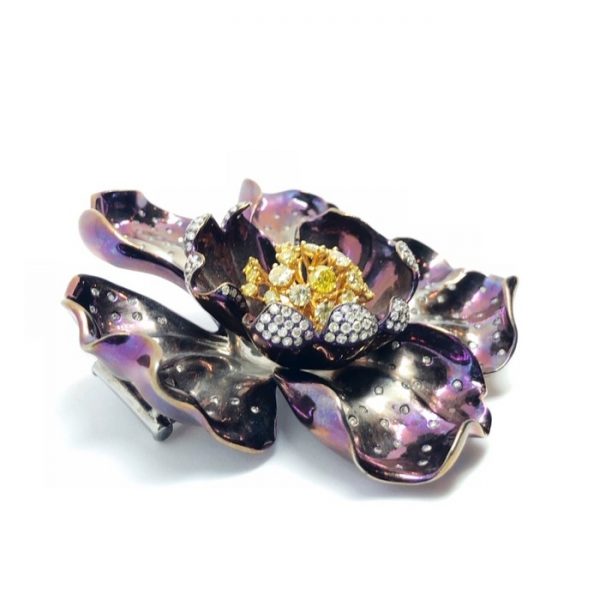 Diamond Gold Titanium Flower Brooch