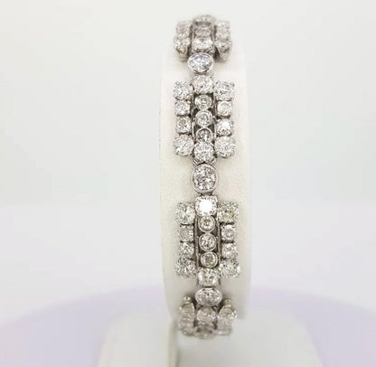 French Art Deco Diamond Bracelet in Platinum, 12 carats