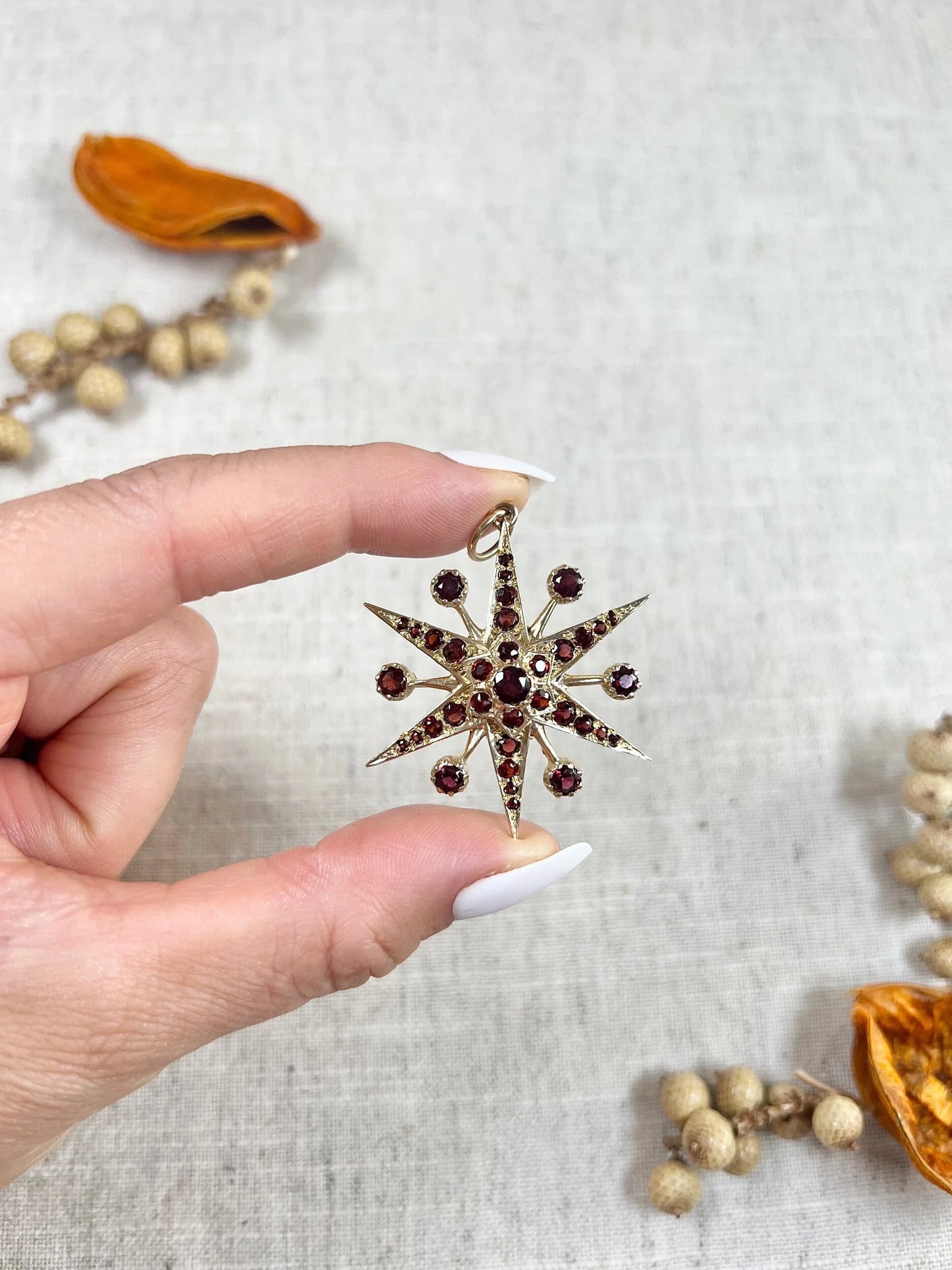 Vintage 9ct Gold Stamped, 1960s Garnet Starburst Pendant