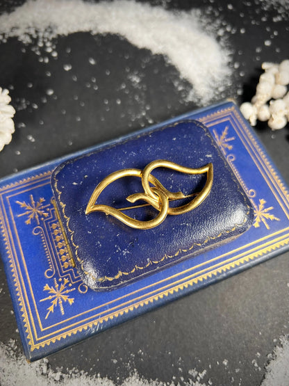 Tiffany & Co. Vintage 18 Carat Yellow Gold Double Heart Brooch