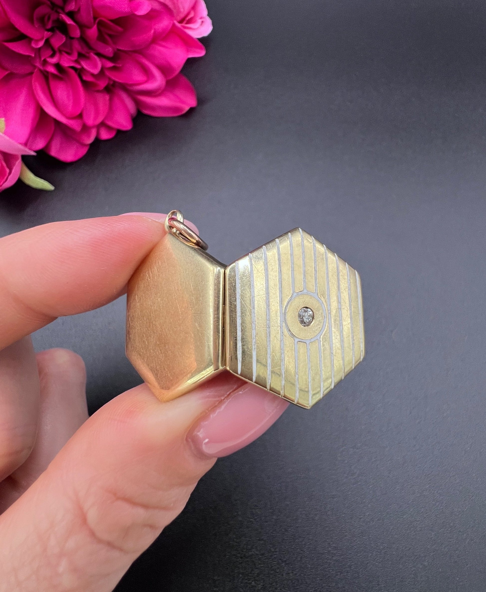 Antique 15ct Yellow Gold, Edwardian era White Enamel Hexagonal Locket