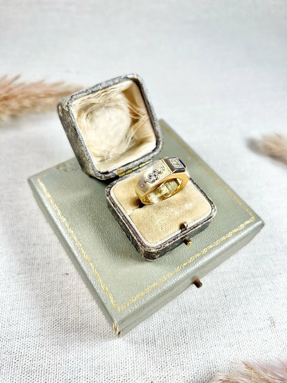 Vintage 18 Carat Gold Amethyst and Brilliant Cut Diamond Fraternity Ring, Circa 1950