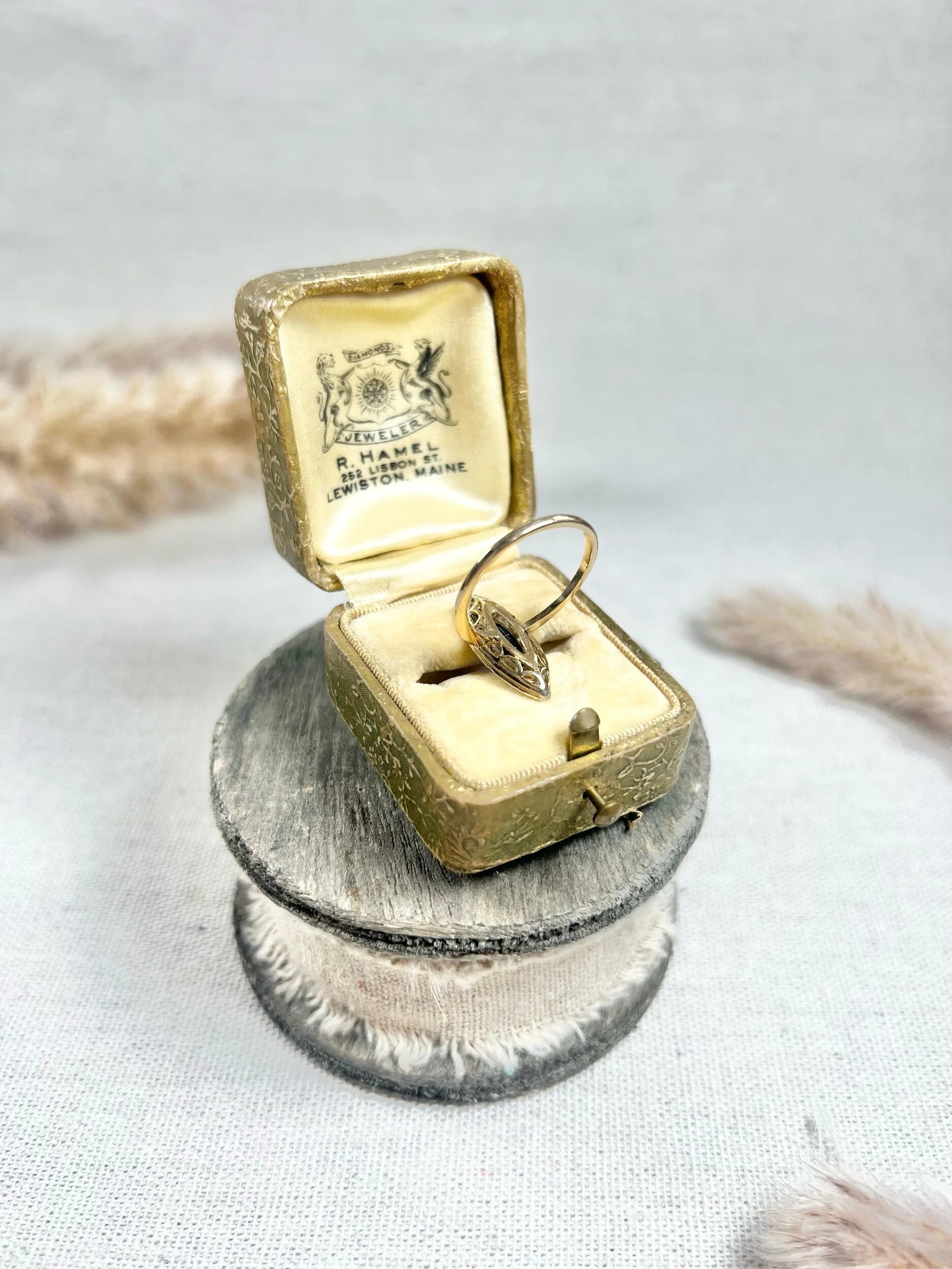 Edwardian 18 Carat Gold and Platinum Sapphire Diamond Marquise/Navette Ring