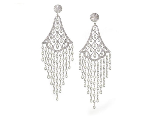Exquisite Diamond Drop Earrings, 21.94 carat total, 18ct White Gold
