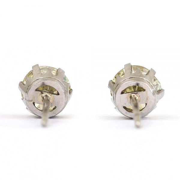 Vintage 18ct White Gold 1.12ct Diamond Stud Earrings, circa 1970s