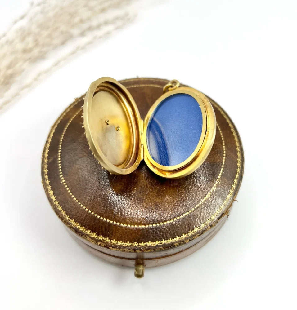 Victorian Fancy Locket With Seed Pearls In 15 Carat Yellow Gold