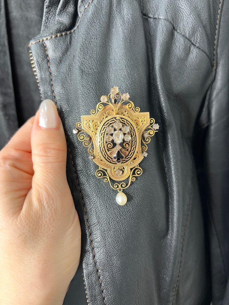 Antique Diamond, Enamel And Pearl Brooch In 18 Carat Yellow Gold