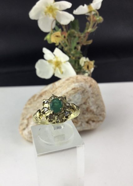 Antique Victorian Emerald and Diamond Gold Crown Mount Ring