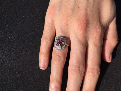 Antique Art Deco Ruby and Diamond Plaque Ring, 18ct Gold, c.1920