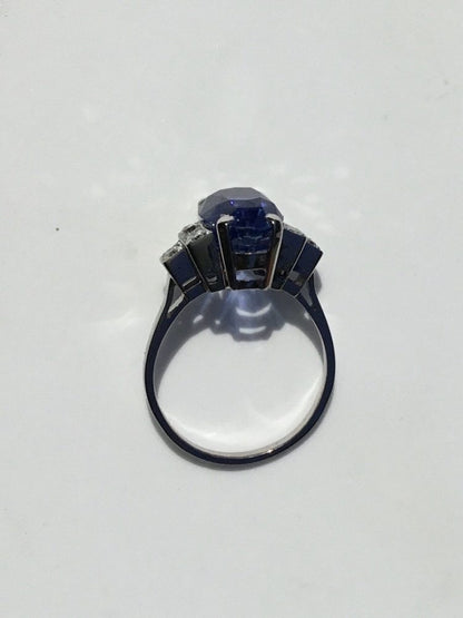 Antique Art Deco 6 Carats Ceylon Sapphire and Diamond Ring