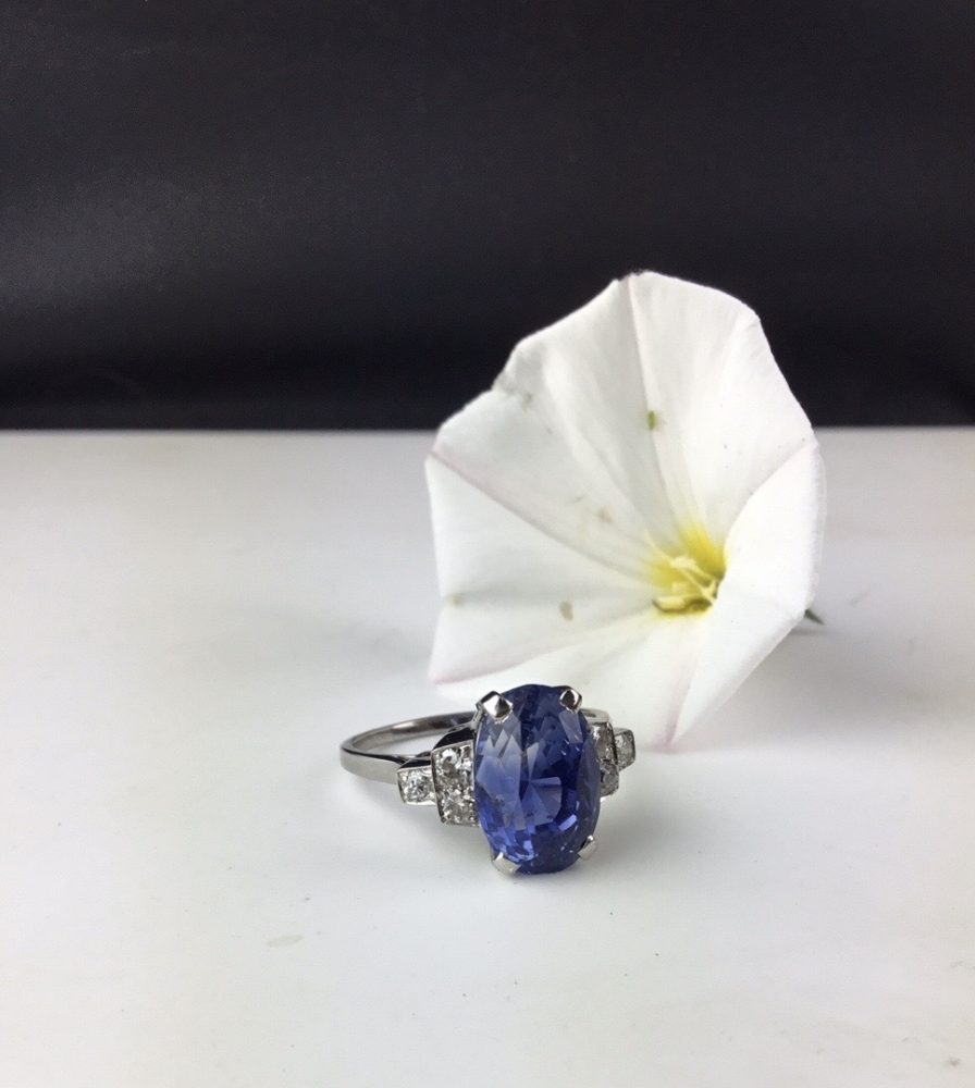 Antique Art Deco 6 Carats Ceylon Sapphire and Diamond Ring