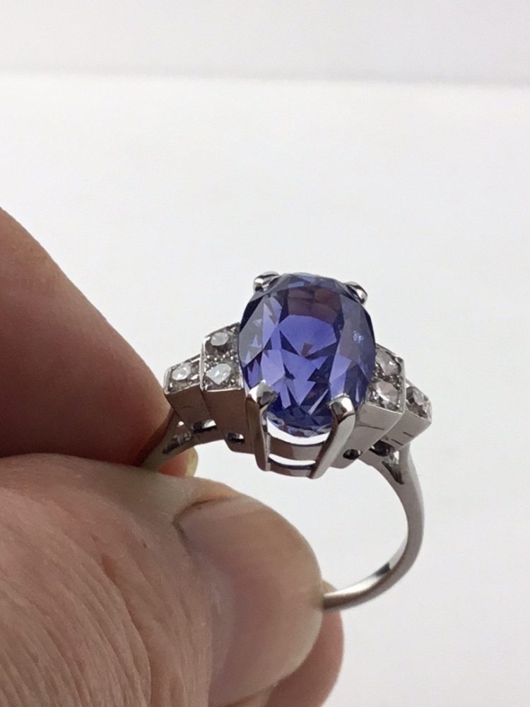 Antique Art Deco 6 Carats Ceylon Sapphire and Diamond Ring