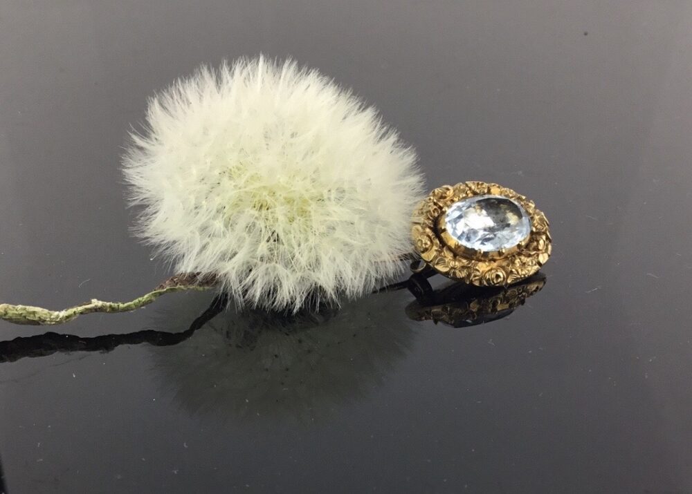 Antique Late Georgian Regency Aquamarine Brooch in 18 Carat Gold Floral Setting