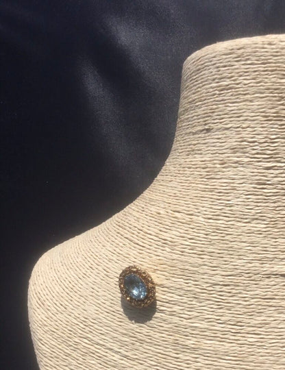 Antique Late Georgian Regency Aquamarine Brooch in 18 Carat Gold Floral Setting