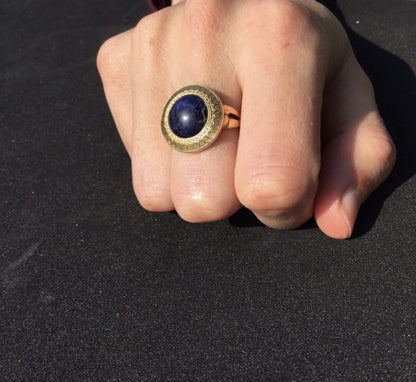 Antique Victorian Etruscan Style Lapis Lazuli Set Ring