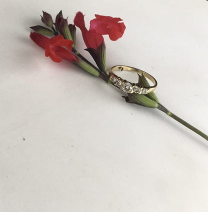 Antique Edwardian Five Stone Diamond Engagement Ring in Stepped 18ct Gold Mount