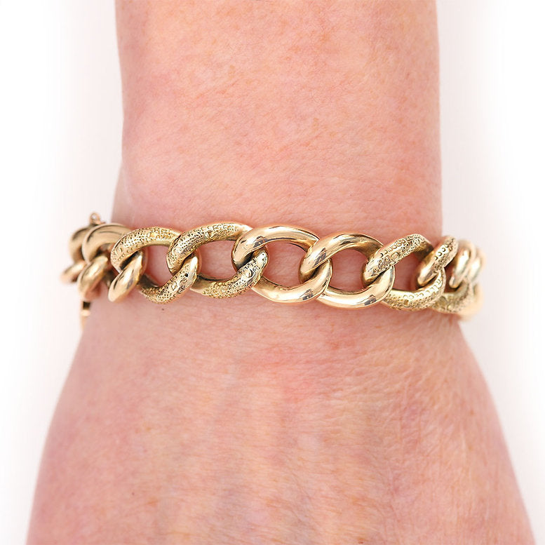 Edwardian Antique 9ct Yellow Gold Curb Link Chain Bracelet alternate textured foliate links