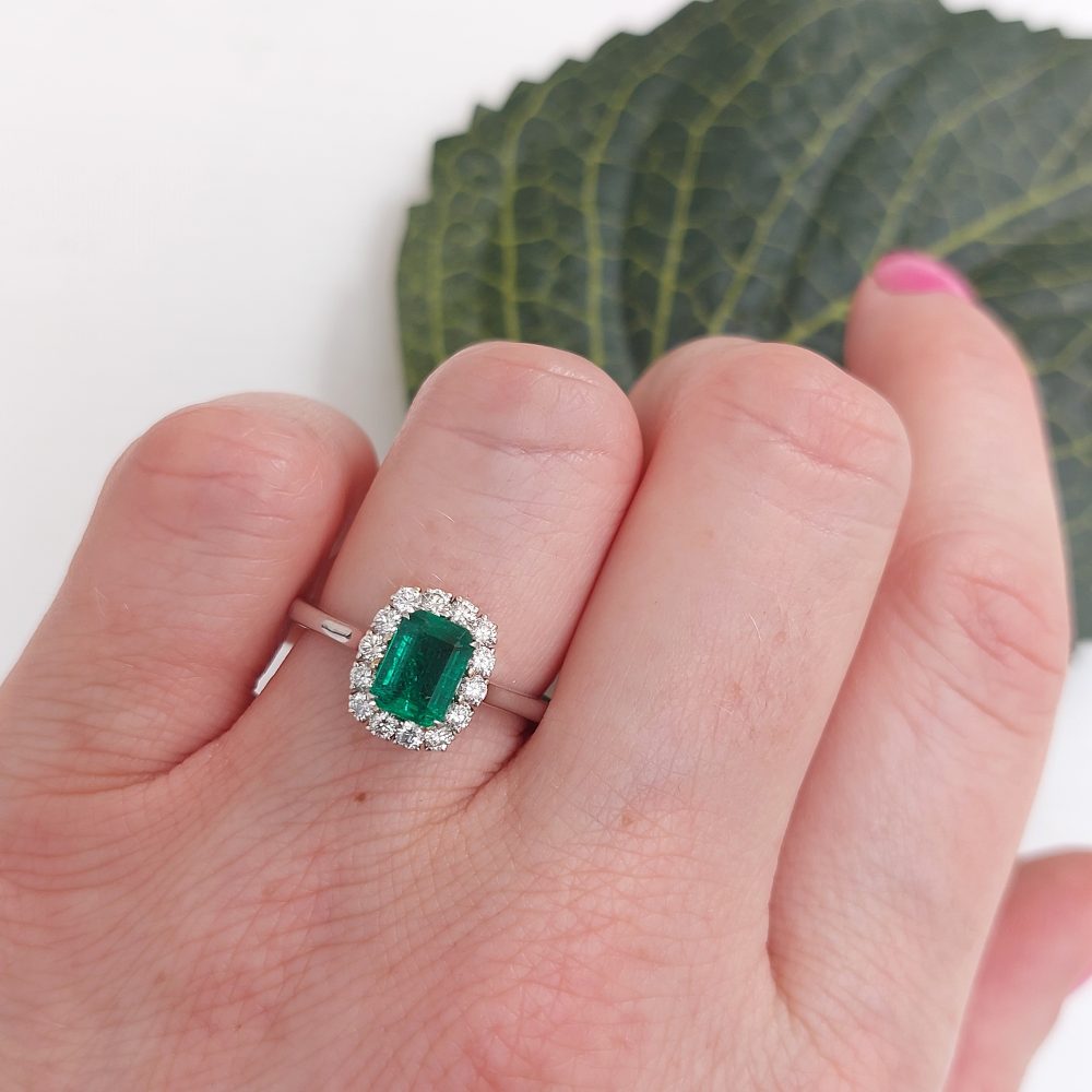 Emerald Cut Emerald and Diamond Cluster Ring in 18ct Gold, 1.13 carats
