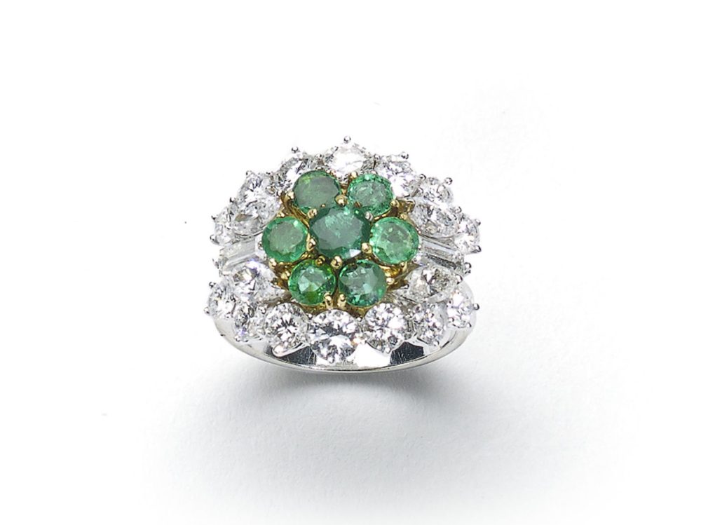 Exceptional Emerald Diamond Necklace Bracelet Suite