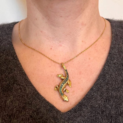 Antique Emerald and Gold Salamander Lizard Pendant 1.40 carat total