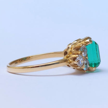 4.70ct Zambian Emerald and Diamond Ring