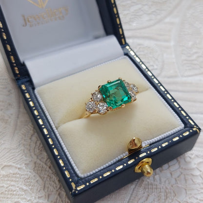 4.70ct Zambian Emerald and Diamond Ring