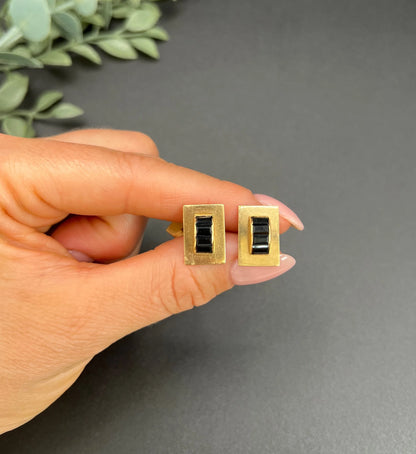 Vintage 18 Carat Yellow Gold, 1940's Onyx Rectangular Shaped Cufflinks