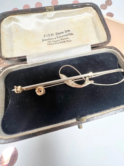 Antique 9ct Gold & Enamel Edwardian Fishing Rod Brooch, Hallmarked London 1905