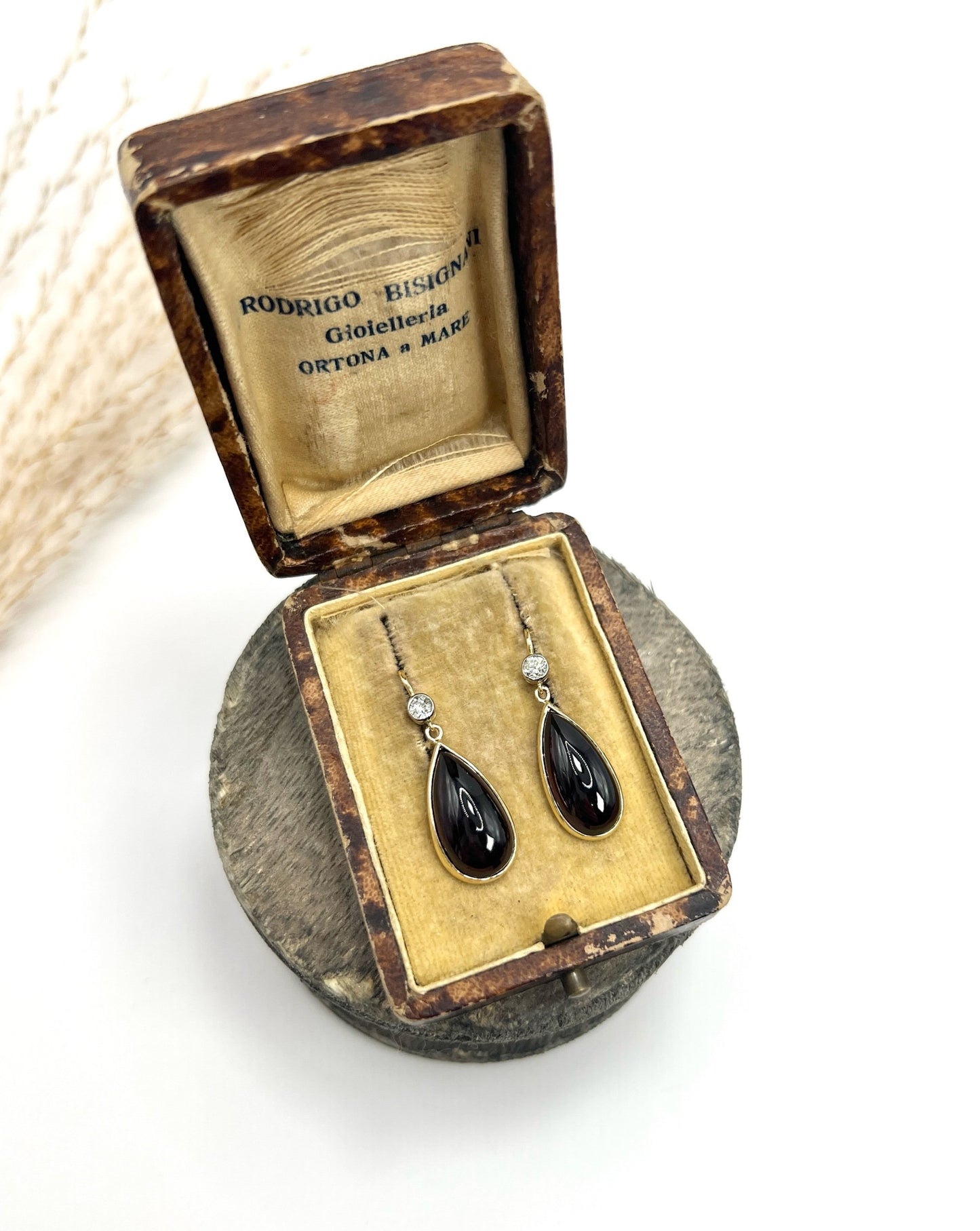 Art Deco 9 Carat and 15 Carat Yellow Gold Diamond and Garnet Teardrop Earrings