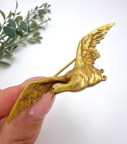French Edwardian 18 Carat Yellow Gold Golden Goose Brooch, Circa 1900