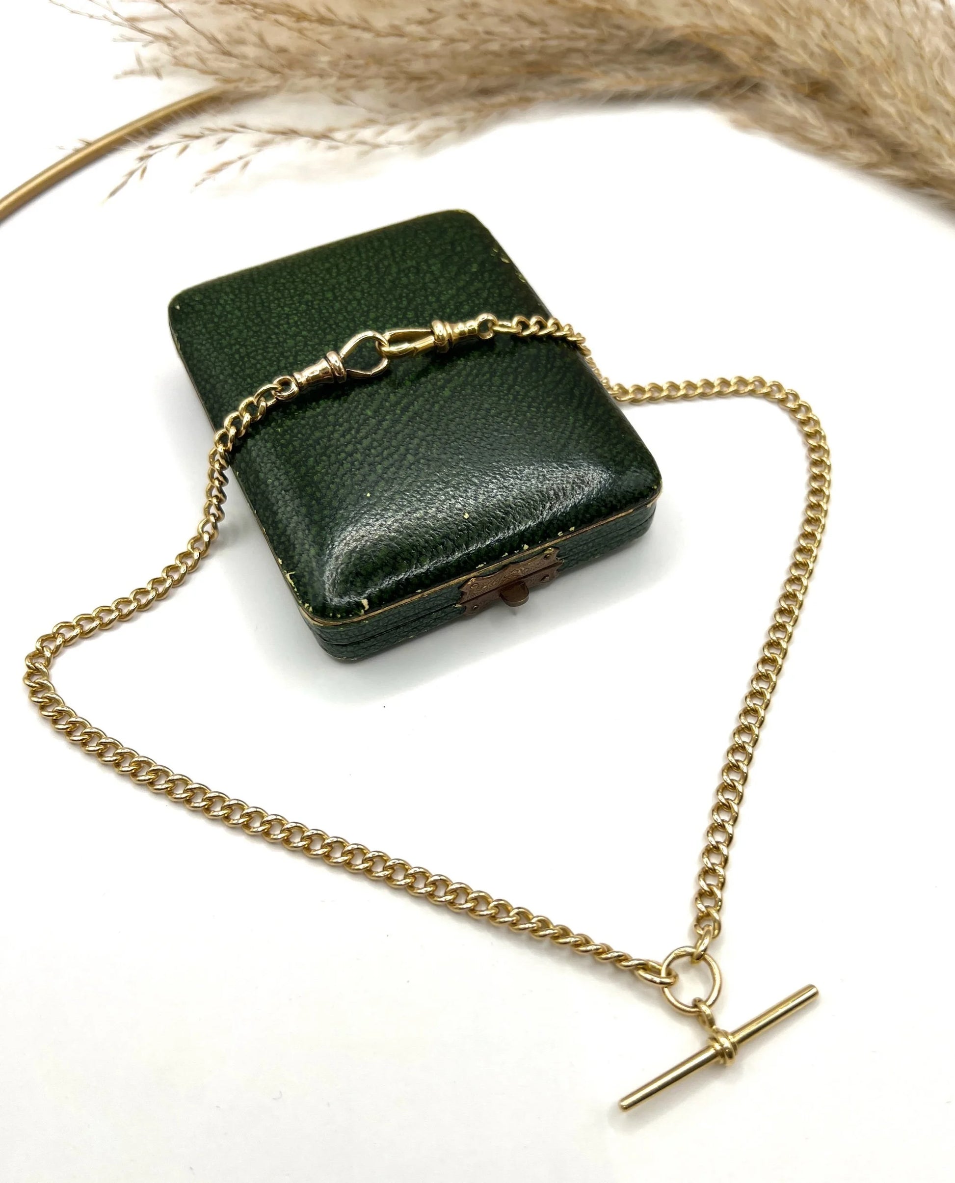 Antique 18 Carat Yellow Gold Albert Chain Necklace: Edwardian Curb Link