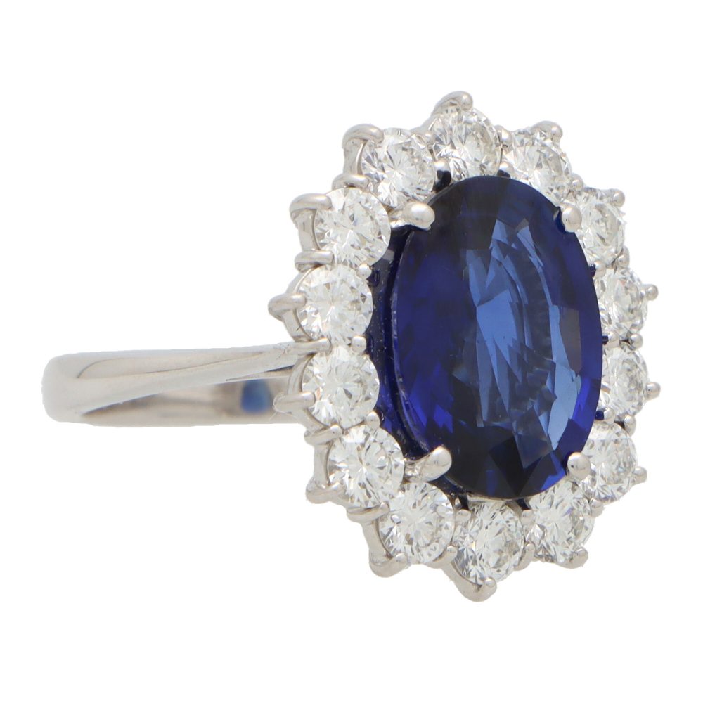 Vintage 5.50ct Oval Sapphire and Diamond Cluster Ring