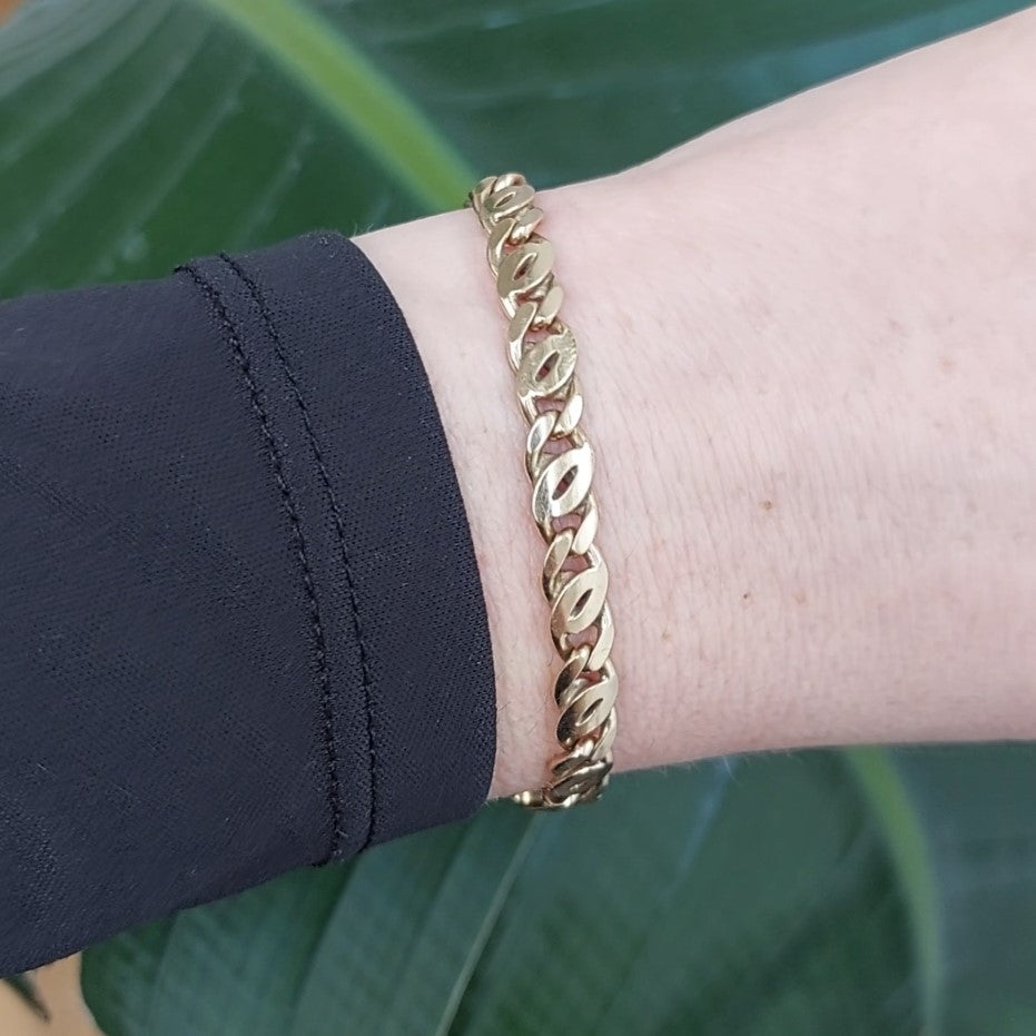 Fancy Curb Link Gold Bracelet