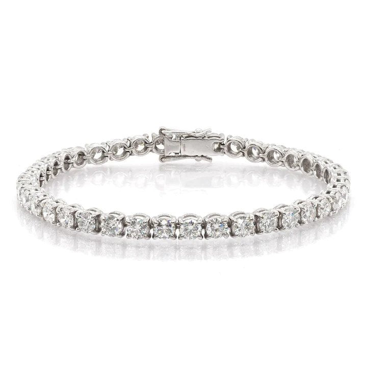 Fine 10.28ct Diamond Line Tennis Bracelet in 18ct White Gold, 39 round brilliant cut diamonds totalling 10.28 carats individually claw set