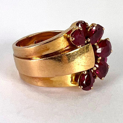 French Retro Ruby and Gold Buckle Ring