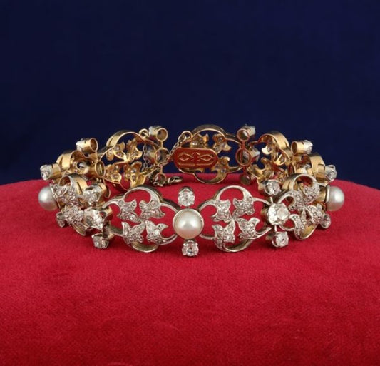 Antique Art Nouveau 9.50ct Old Mine Cut Diamond and Natural Pearl Bracelet