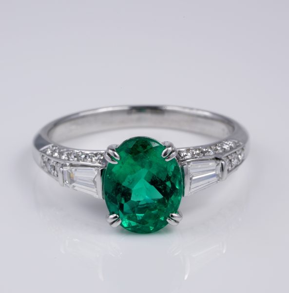 Exceptional 2.58ct Colombian Emerald and Diamond Platinum Engagement Ring