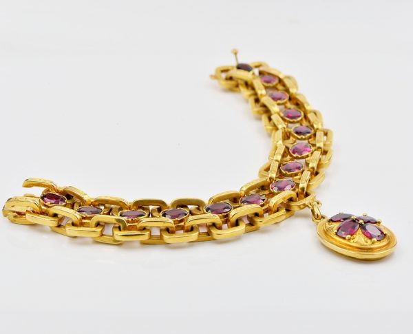 Antique Victorian 28.00ct Garnet Rare French Origin 18ct Gold Bracelet