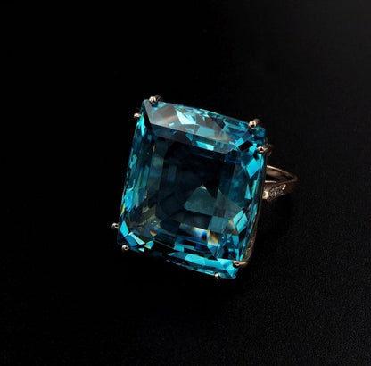 Retro 50.00ct Untreated Aquamarine Diamond Ring