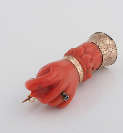 Antique Georgian Sciacca Coral Figa Hand 18ct Gold Brooch