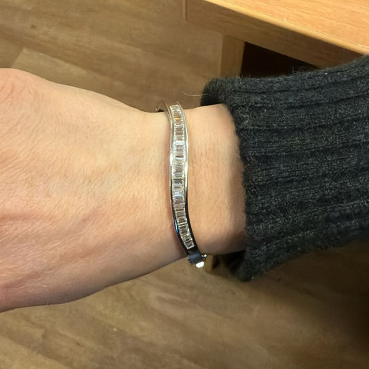 1.80ct Baguette Cut Diamond Set White Gold Bangle Bracelet