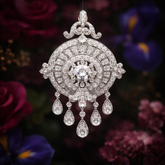 Early Victorian Antique 16cts Old Mine Cut Diamond Tassel Fringe Pendant come Brooch, Mid 19th Century, Circa 1850