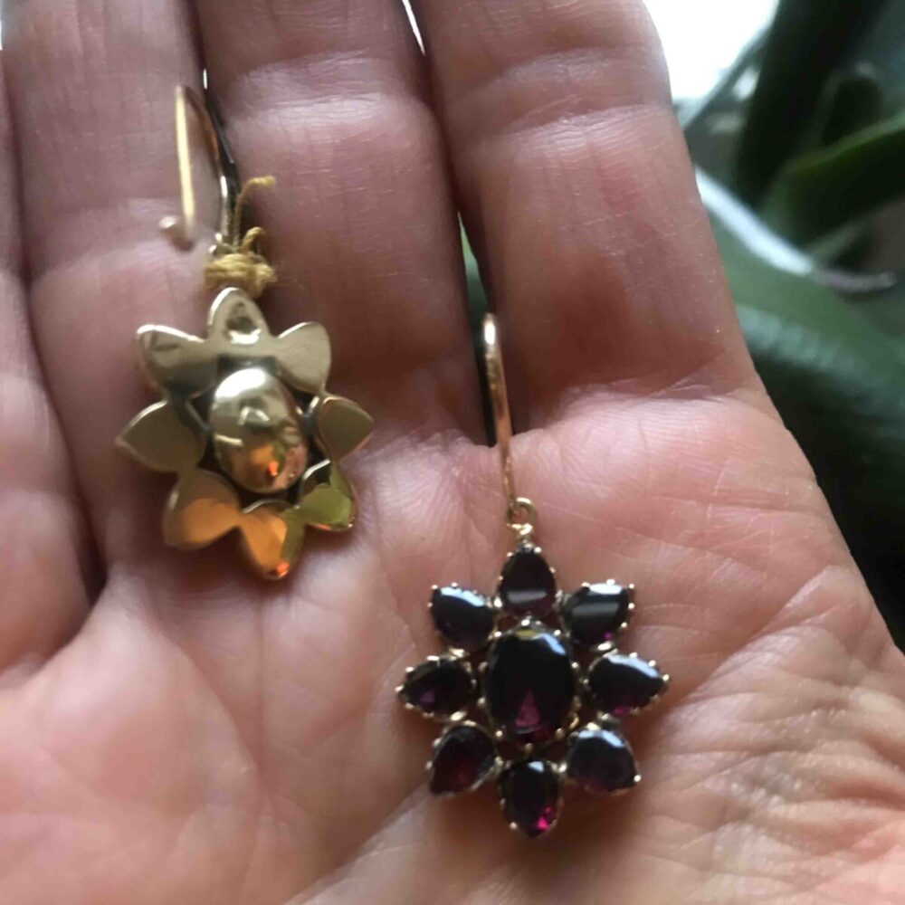 antique garnet earrings