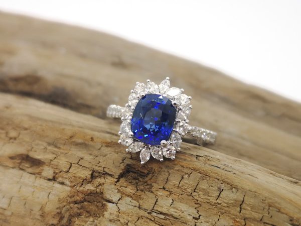 Sri Lankan Sapphire and Diamond Cluster Ring, 18ct White Gold
